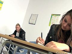 During a final exam, amorous dude finally lets his emotions out by hooking up with a mesmerizing brunette college student. He takes off her pants in order to kiss and lick her juicy ass.