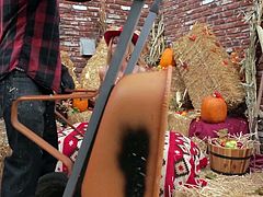 Bigtitted blonde cowgirl Melissa Matthews goes for the roll inside A hay