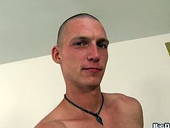 This hard bodied stud is not so straight after all for he like to have his mouth loaded with his boyfriend's hard and big schlong. Having it deep down his throat then take his lover's manhoos balls deep in his asshole.