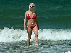 Hot blonde girl has a rest at the beach. Then she goes to the restroom and gets gangbanged there. She gets tied up and then fucked in her ass and pussy.