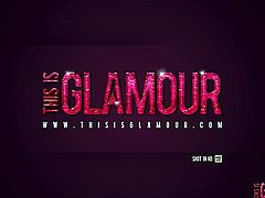 thisisglamour.13.12.01.melissa.debling-pay