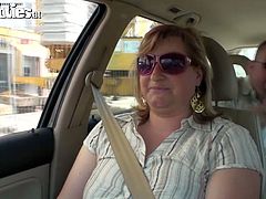 kinky fat slut with saggy big tits give tugjob in the car. She is eager for a portion of sperm and swallows his dick deep in her throat. Enjoy hot Fun Movie for free.