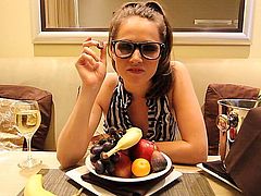 Tori lack loves bananas