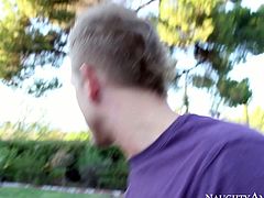 Bosomy brunette Holly Michaels gives outdoor slobbery blowjob to Bill Bailey