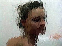 Jodie Foster hairy (bathing in Backdraft)