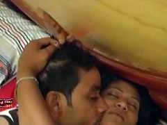 indian couples feeling hot hotter
