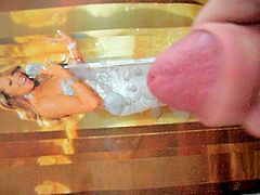 Mariah Carey tribute