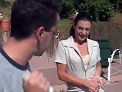 Share this with your friends! A mature lady, with nice boobs wearing a white bra, gets drilled outdoors by an innocent man. Jessica loves being in control!