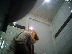 Amateur teen toilet pussy ass hidden spy cam voyeur nude 10