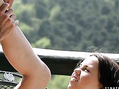 Brunette gets heavily pumped