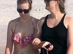 candid voyeur beach teen tits 15