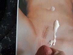 Adding jel to her pussy hair