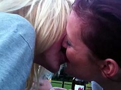 Girls Kissing Never Fails