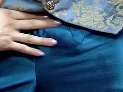 Light haired seductive MILF with sexy body shapes presented her feverish man pretty solid deep throat in some antique style.Proper costumes helped to create such atmosphere. Take a look at that unusual BJ in Pinko HD sex clip!