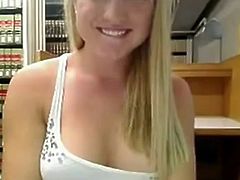 Webcam serie 01 -Teen masturbate in library? (Camaster)