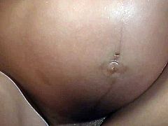 http://img2.xxxcdn.net/0a/2v/6s_pregnant_masturbation.jpg