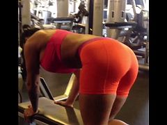 Nina Mercedes Working Out