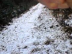 wank in the snow