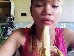 Filipina Bea sucks banana and cream
