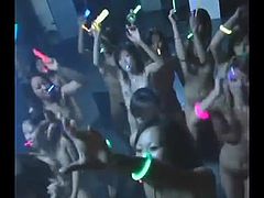 daiya & japan gogo girls super group striptease dance fun