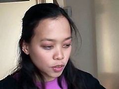 Pinay fucktoy pleases an old Dutch man