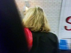 Deep downblouse in Paris subway