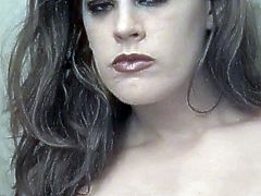 http://img2.xxxcdn.net/0g/w2/u7_brunette_pussy.jpg