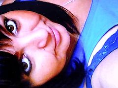wank on horny girls 09