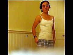 Horny Silly Selfie Teens video (254)