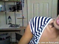 The sweet amateur cammodel called Sophie, has lubed up her blue dildo and strokes it, as if it were a cock. She wants to teach you how to masturbate, while you look at her sexy body and pretty face. Cum for her now.