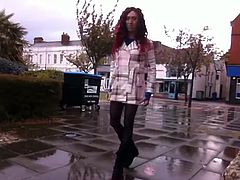 tranny public flashing