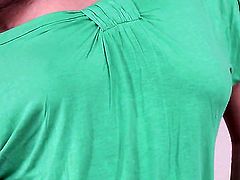 With small breasts and bald pussy going solo for cam