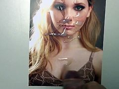 Cum Tribute - Abigail Breslin