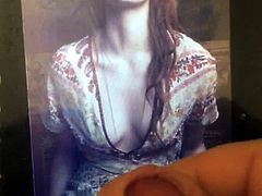 Sophie Turner Cumtribute