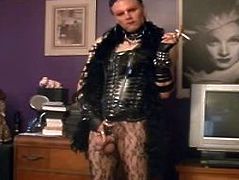 I want to become a faggot pig