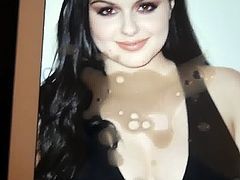 Ariel Winter - april 2016