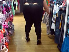 I bbw in leggings 2