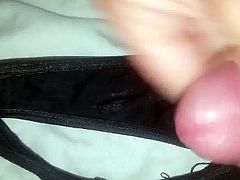 Cum in wifes used knickers