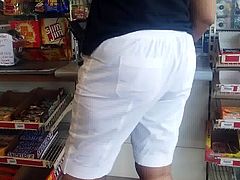 Big Butt Black Milf In White Pants