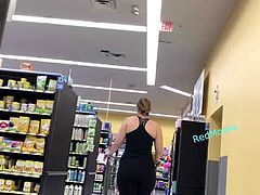 Candid PAWG with Thick Thighs!