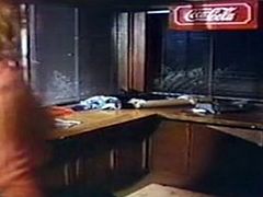 Traci Lords en Sister Dearest de 1985 full movie complete