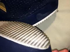 Fucking Cousin's High Heels