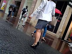 Sexy MILF with heels walking