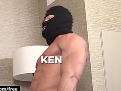 Bromo - Brendan Patrick with KenMax London at He Likes