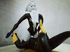 Figure bukkake livewire batgirl threesome