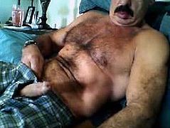 Moustache dady jerking off (no cum)