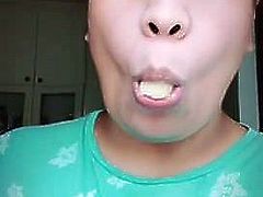 How do you eat boiled banana?