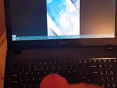 Me wanking to a buddy wanking to my wifes picture