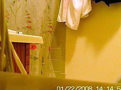 Hidden cam Wife out of shower oct 12