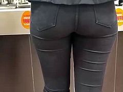 Big candid ass in Walmart- part 2